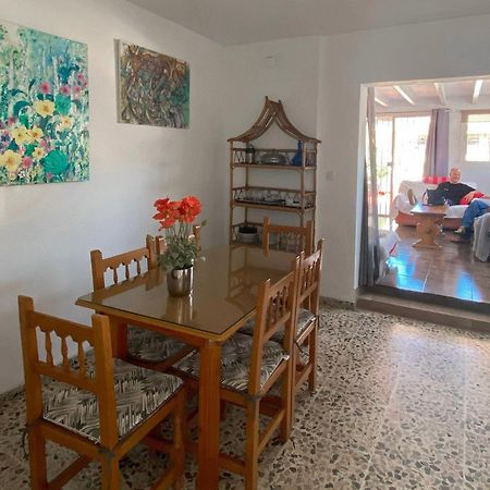 Centrico Atico Apt 100M2 Patio Альмуньєкар Екстер'єр фото